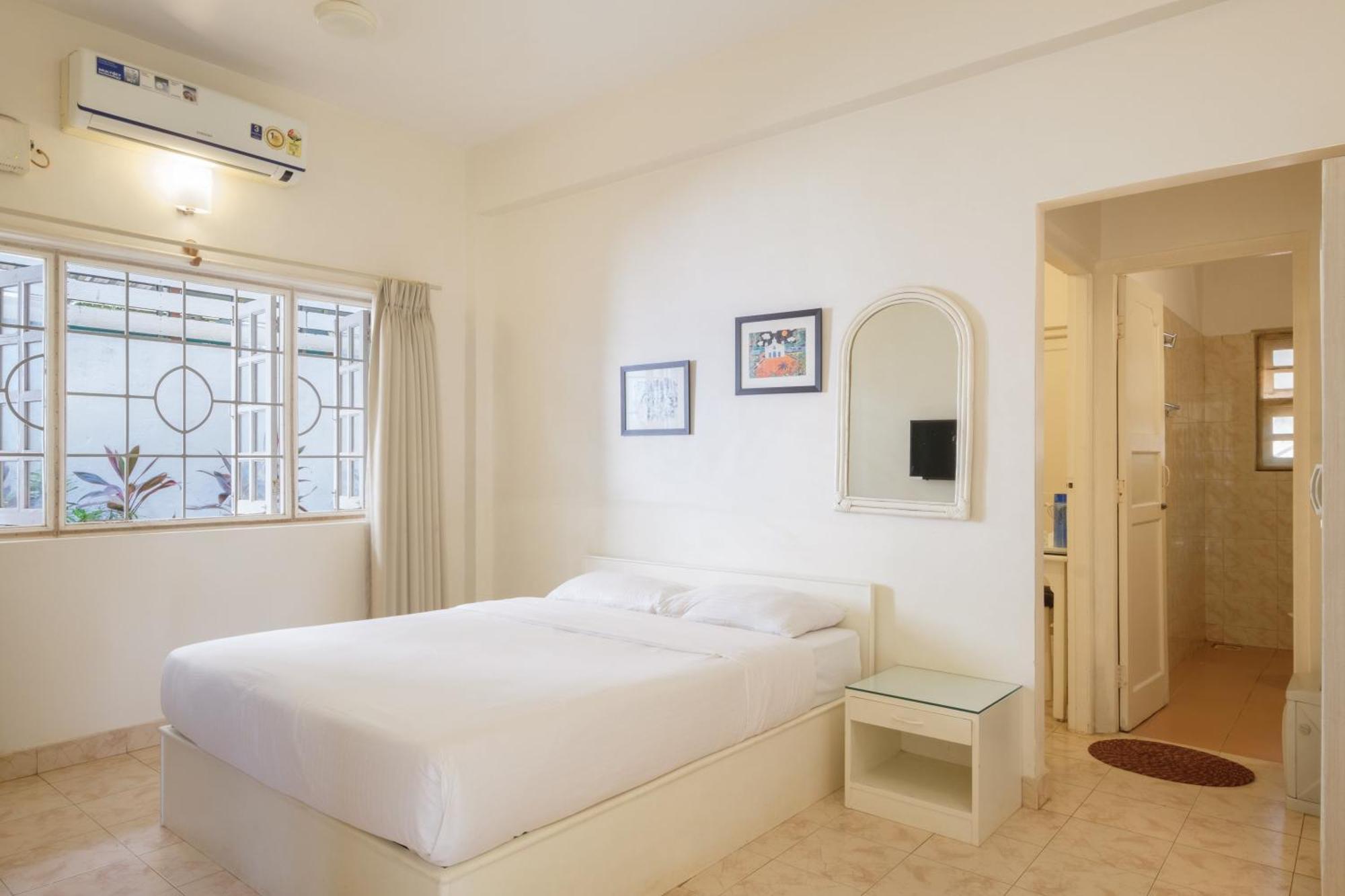 Aparthotel Casa Legend Economy, Calangute Goa à Candolim Extérieur photo
