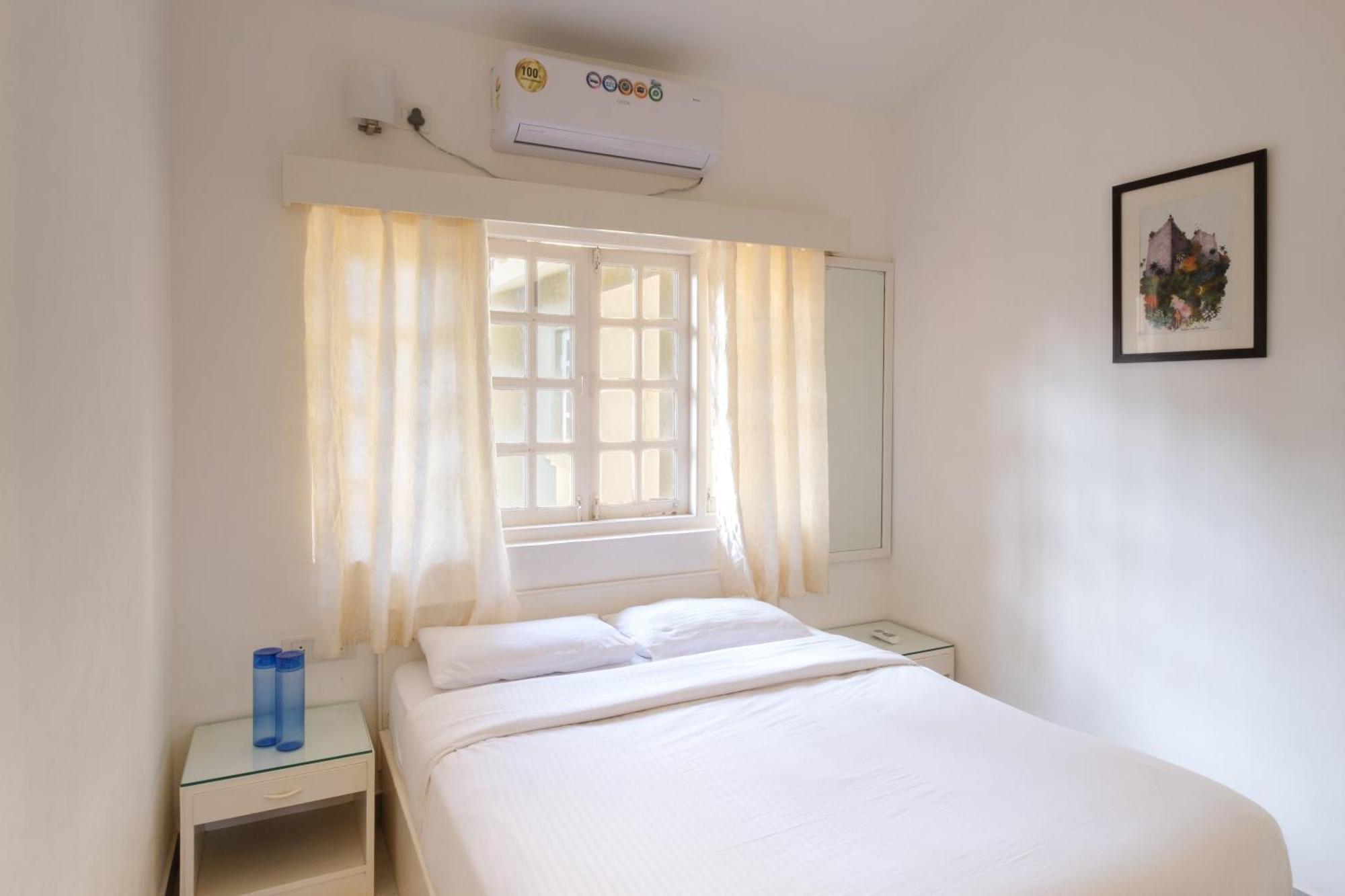 Aparthotel Casa Legend Economy, Calangute Goa à Candolim Extérieur photo