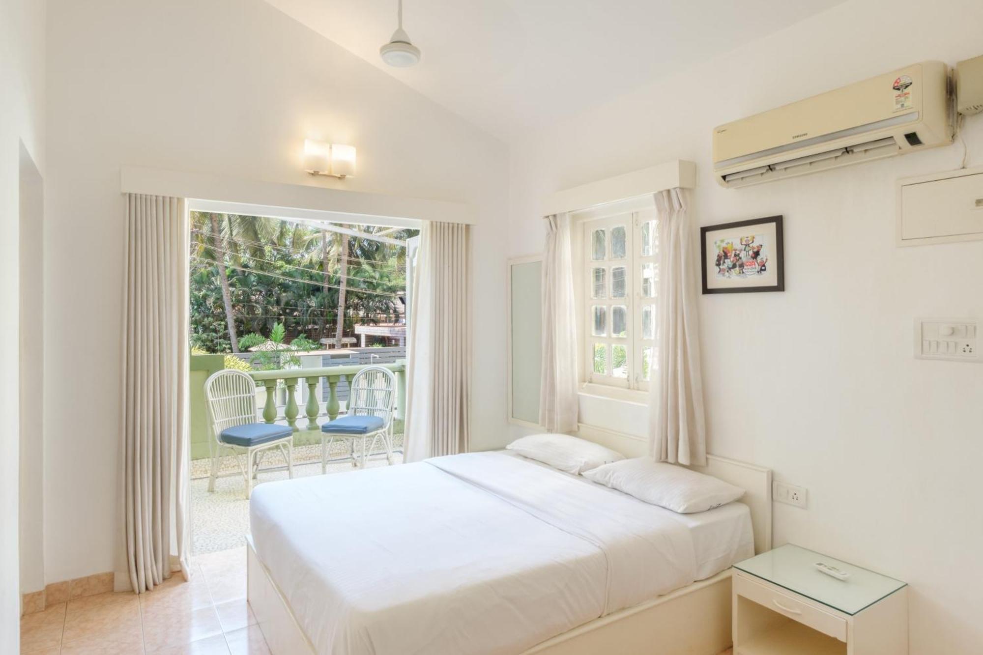 Aparthotel Casa Legend Economy, Calangute Goa à Candolim Extérieur photo