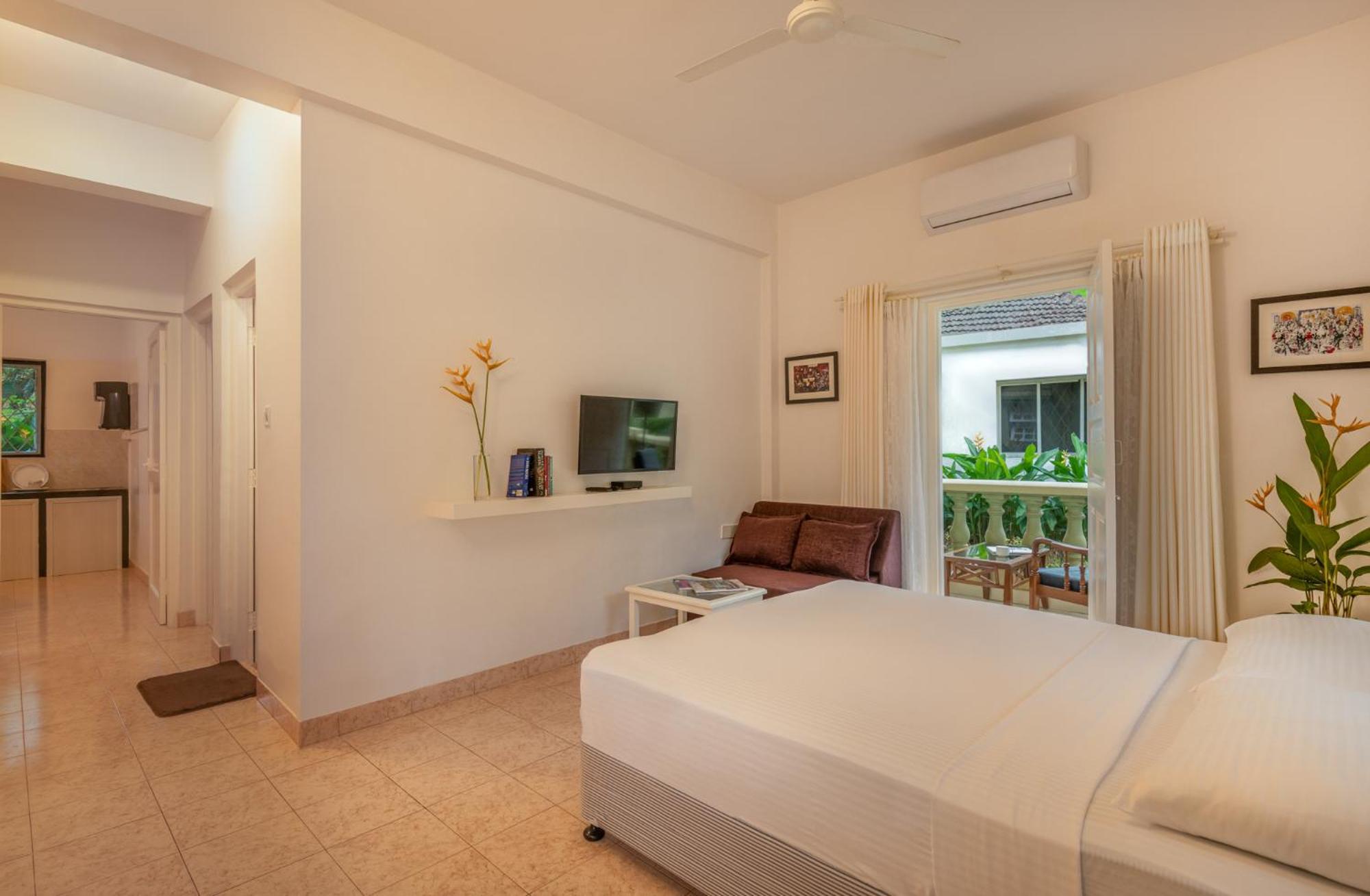 Aparthotel Casa Legend Economy, Calangute Goa à Candolim Extérieur photo